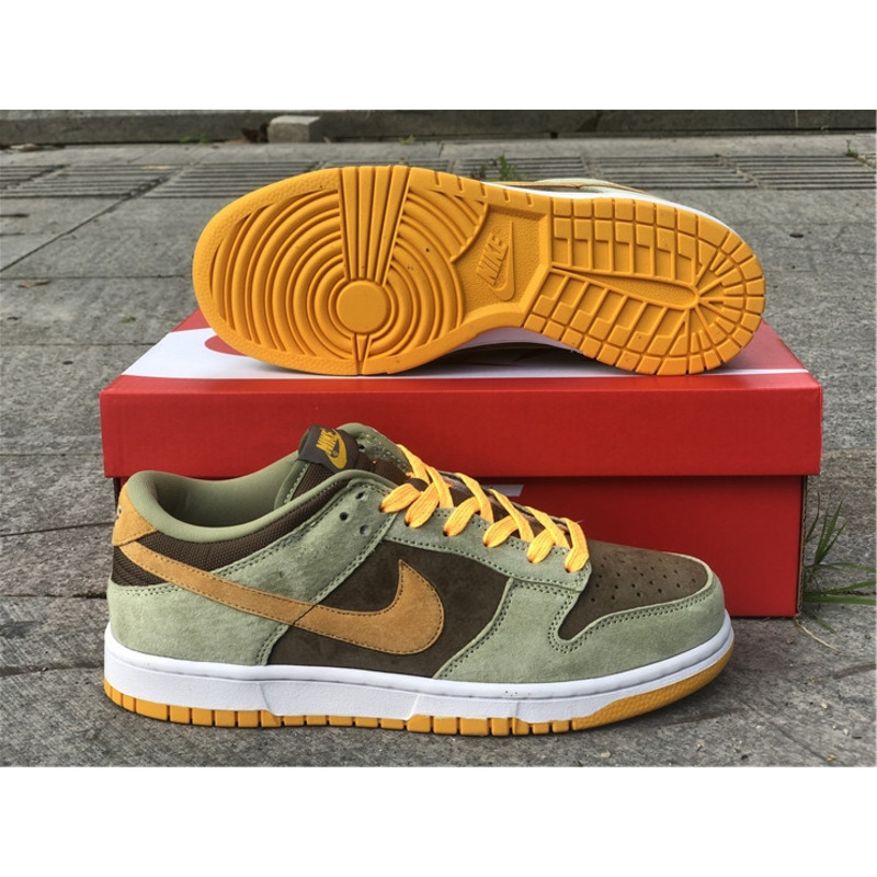 Dunk Low Dusty Olive DH5360 300 Sneakers Men Women