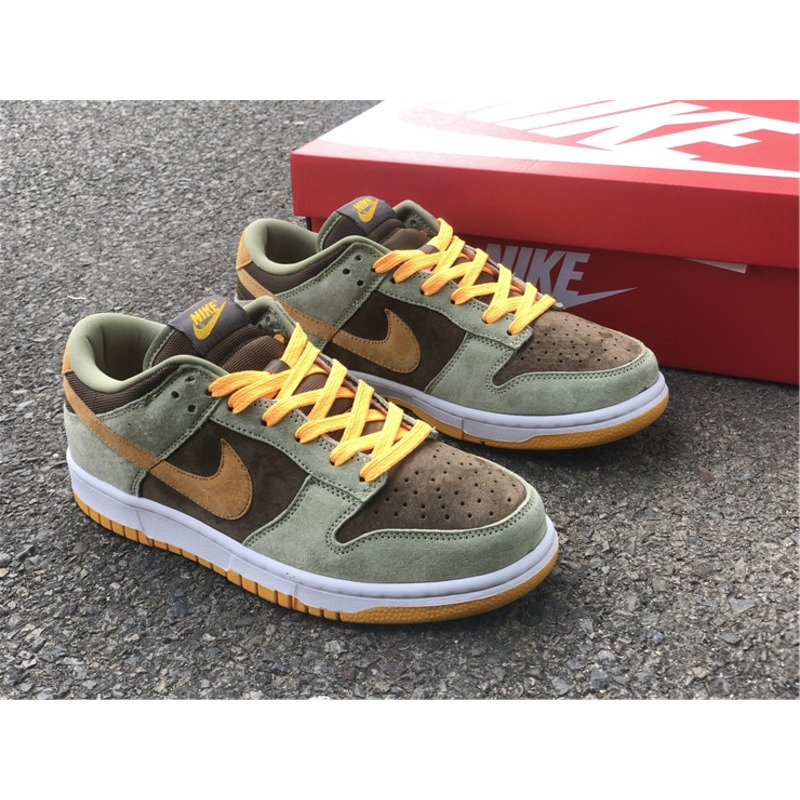 Dunk Low Dusty Olive DH5360 300 Sneakers Men Women