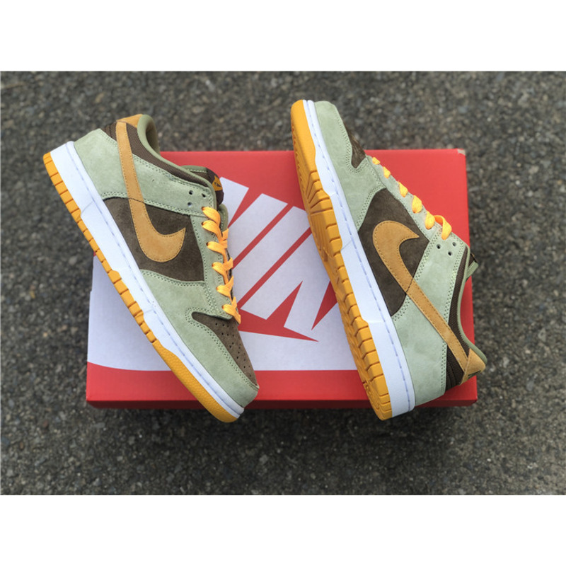 Dunk Low Dusty Olive DH5360 300 Sneakers Men Women