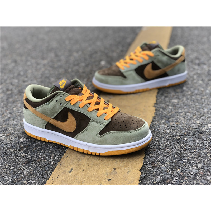 Dunk Low Dusty Olive DH5360 300 Sneakers Men Women