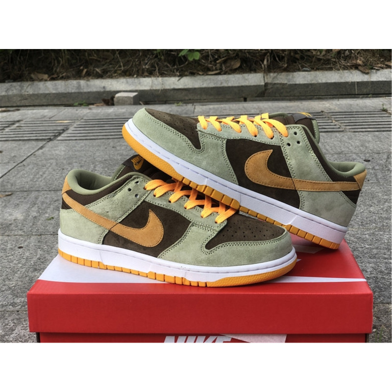 Dunk Low Dusty Olive DH5360 300 Sneakers Men Women