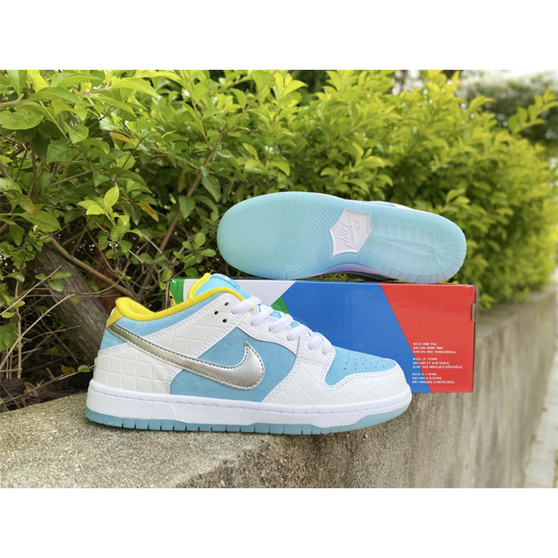 FTC x Nike SB Dunk Low DH7687 400 Sneakers Men Women