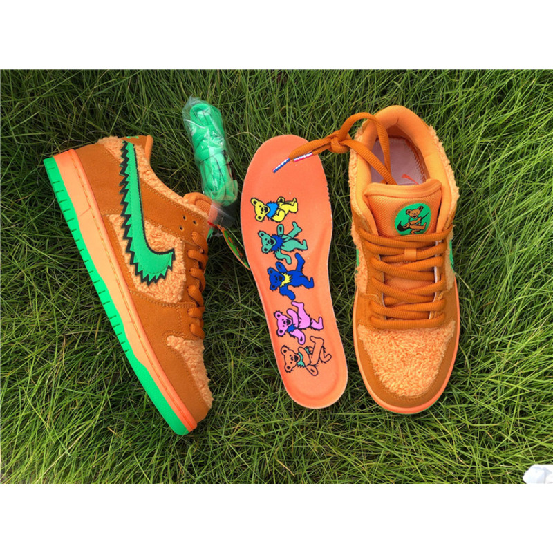 Grateful Dead x Nike SB Dunk Low CJ5378 800 Sneakers Men Women