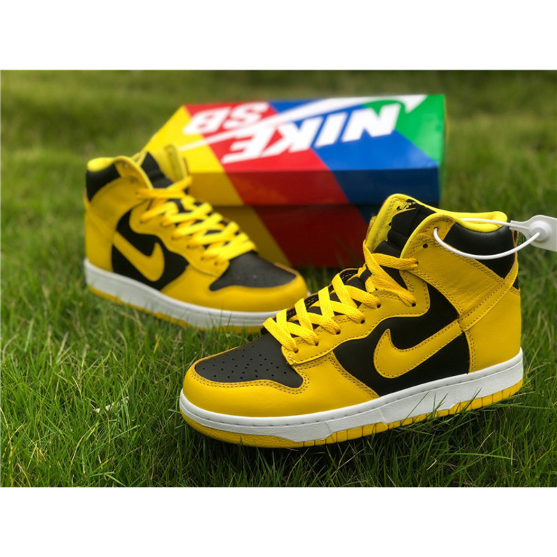 Nike Dunk High SP CZ8149 002 Sneakers Men Women