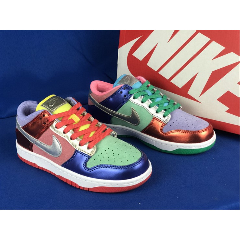 Nike Dunk Low SE DN0855 600 Sneakers Women