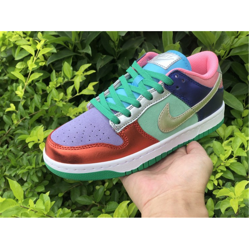 Nike Dunk Low SE DN0855 600 Sneakers Women