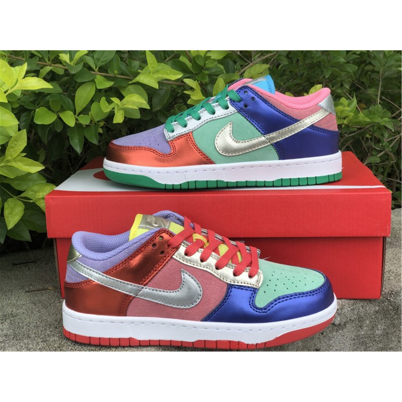 Nike Dunk Low SE DN0855 600 Sneakers Women