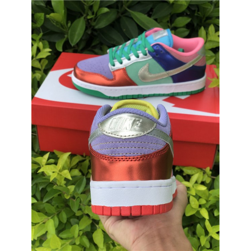 Nike Dunk Low SE DN0855 600 Sneakers Women