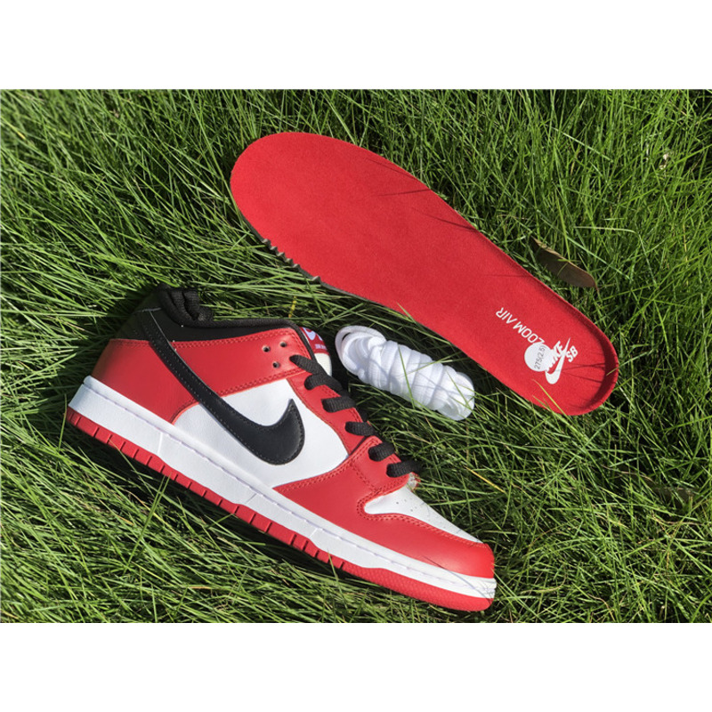 Nike Dunk SB Low "Chicago" BQ6817 600 Sneakers Men Women