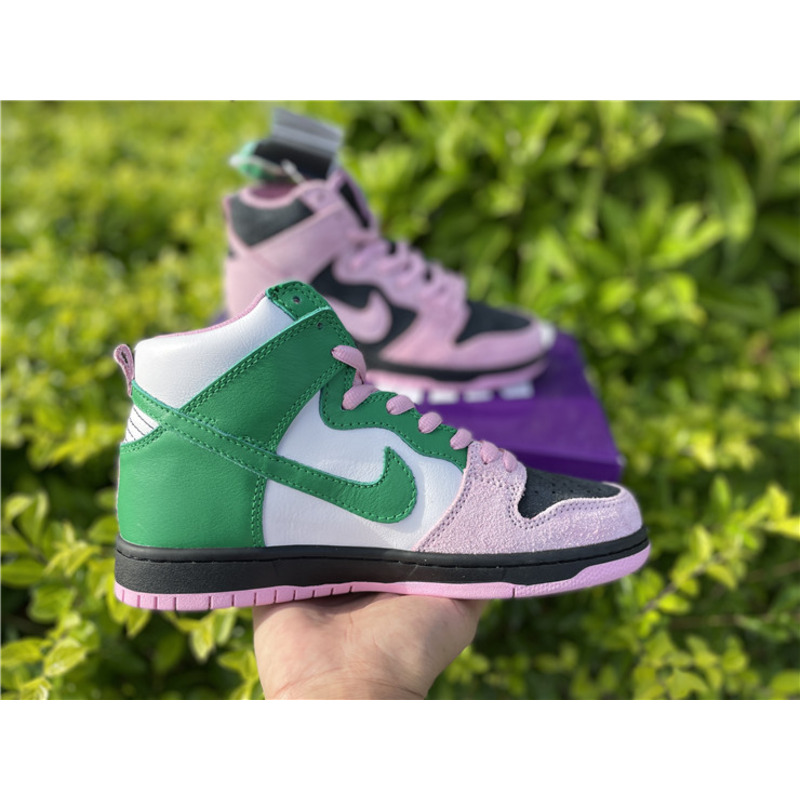 Nike SB Dunk High "Invert Celtics" CU7349 001 Sneakers