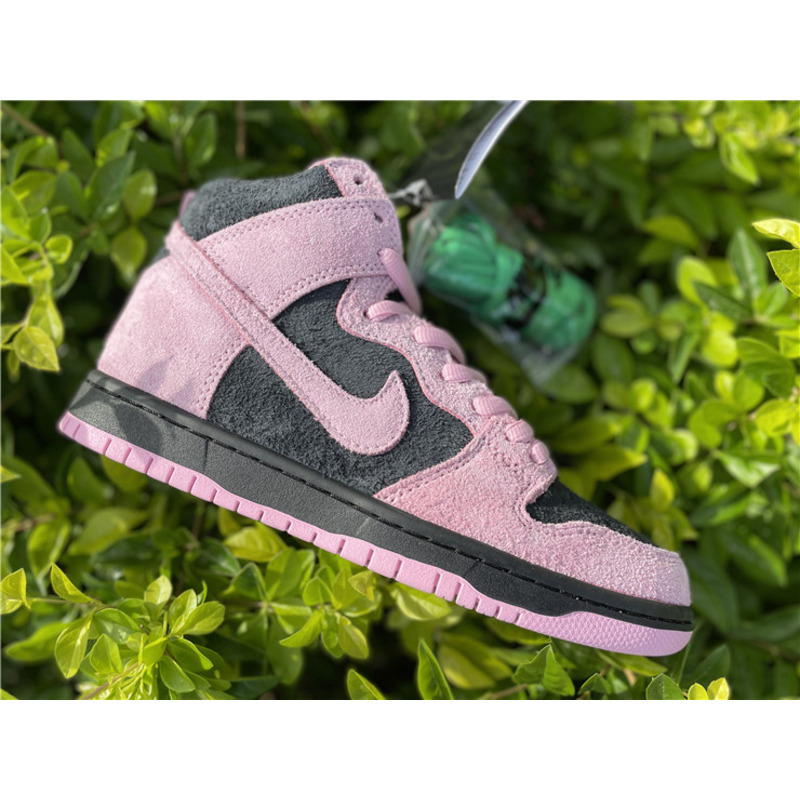 Nike SB Dunk High "Invert Celtics" CU7349 001 Sneakers