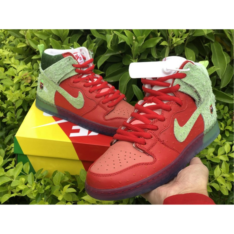 Nike SB Dunk High "Strawberry Cough" CW7093 600 Sneakers Men Women