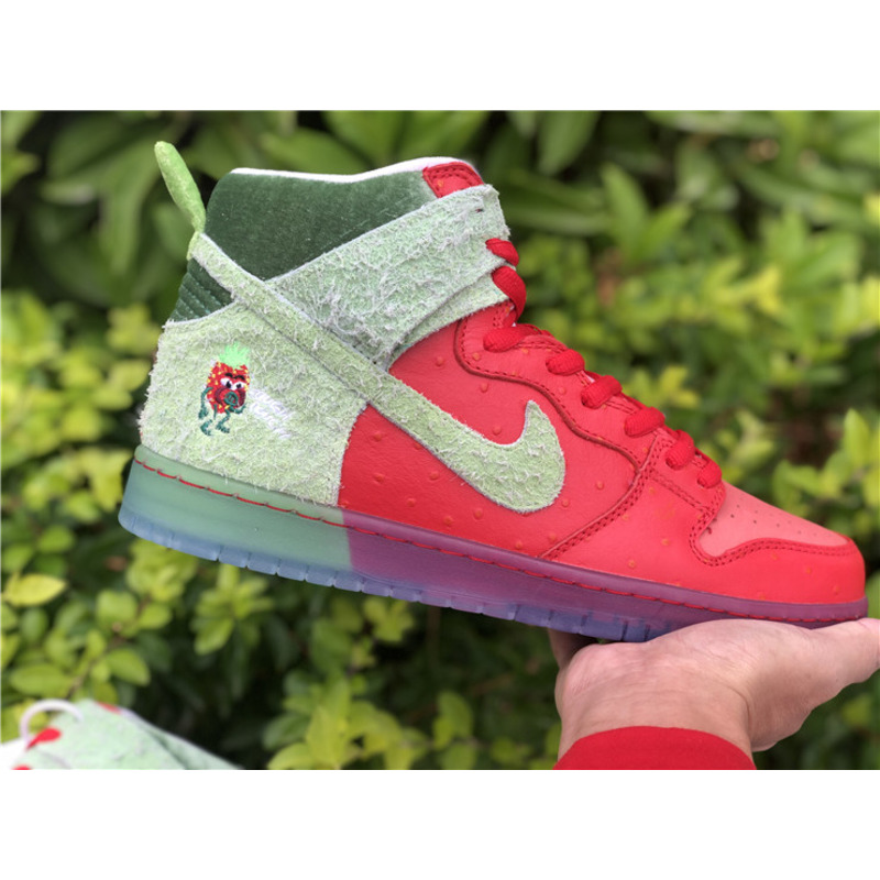 Nike SB Dunk High "Strawberry Cough" CW7093 600 Sneakers Men Women