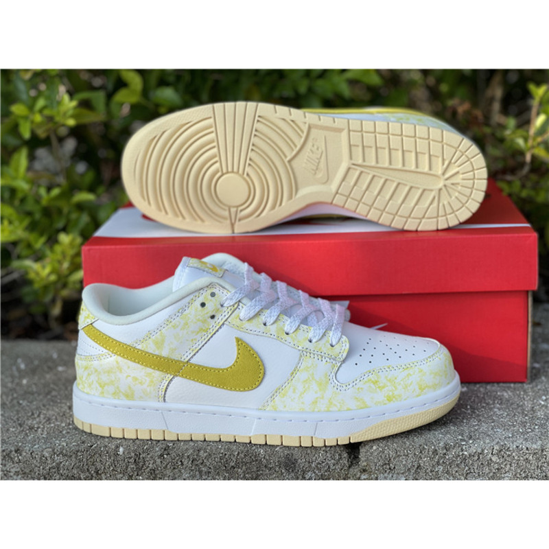 Nike SB Dunk LOW DM9467 700 Sneakers Men Women