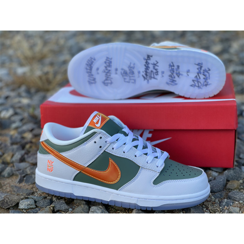 Nike SB Dunk LOW DN2489 300 Sneakers Men Women