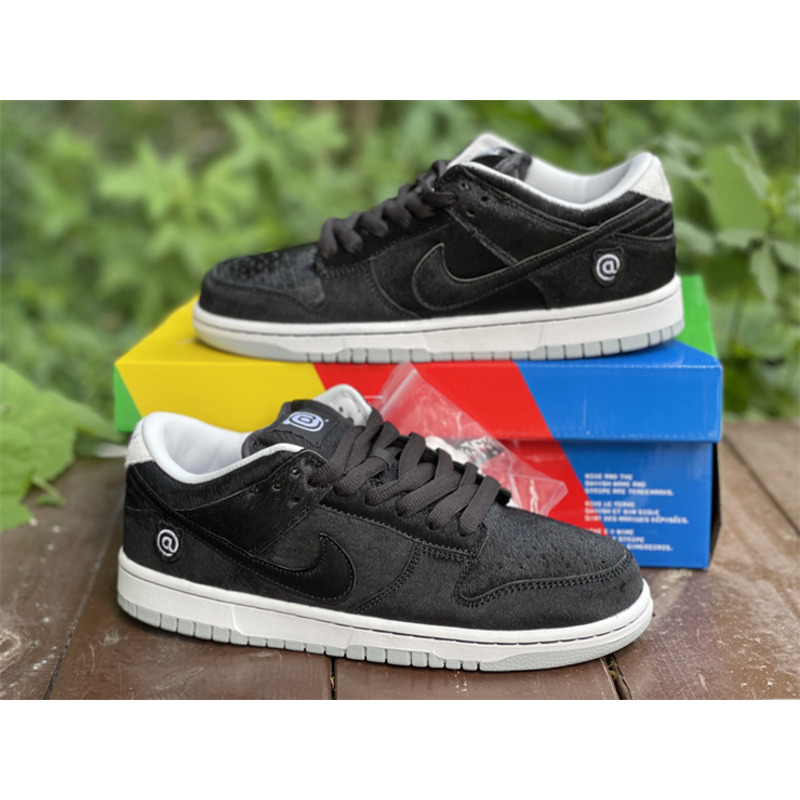 Nike SB Dunk LOW OG QS Black CZ5127 001 Sneakers Men Women