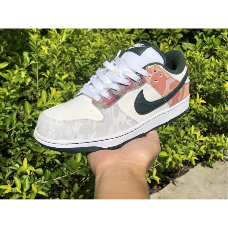 Nike SB Dunk Low SE DH0957 001 Sneakers Men Women