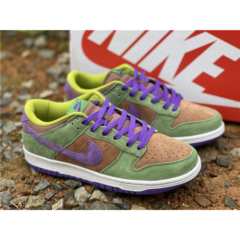 Nike SB Dunk Low SP "Veneer" DA1469 200 Sneakers Men Women