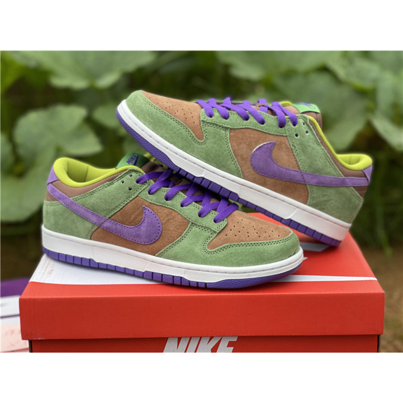 Nike SB Dunk Low SP "Veneer" DA1469 200 Sneakers Men Women