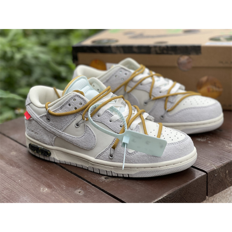 OFF White x Futura x Nike Dunk LOFF W DJ0950 105 Sneakers Men Women