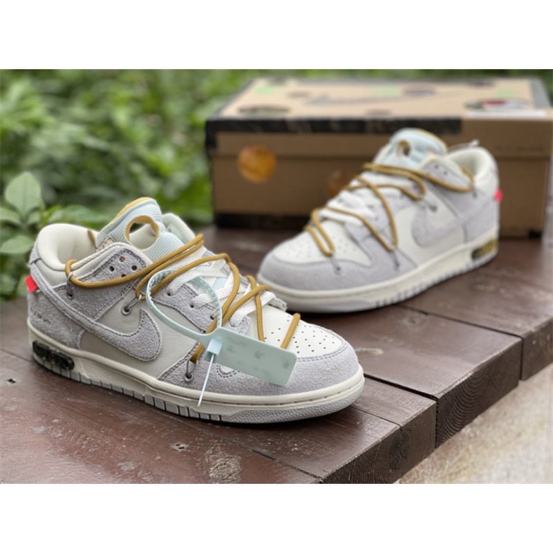 OFF White x Futura x Nike Dunk LOFF W DJ0950 105 Sneakers Men Women