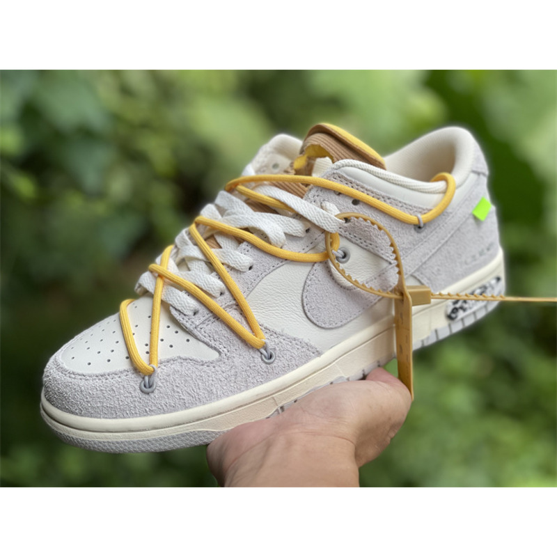 OFF White x Futura x Nike Dunk LOFF W DJ0950 109 Sneakers Men Women