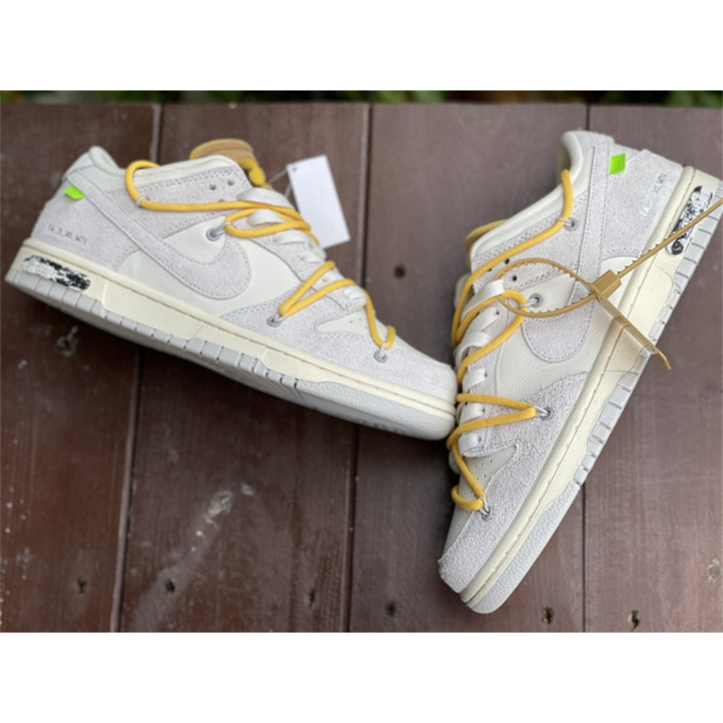 OFF White x Futura x Nike Dunk LOFF W DJ0950 109 Sneakers Men Women