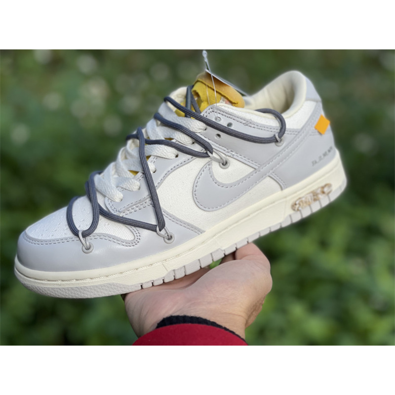 OFF White x Futura x Nike Dunk LOFF W DM1602 105 Sneakers Men Women