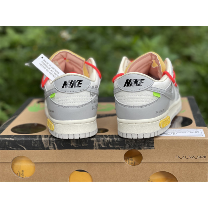 OFF White x Futura x Nike Dunk LOFF W DM1602 110 Sneakers Men Women