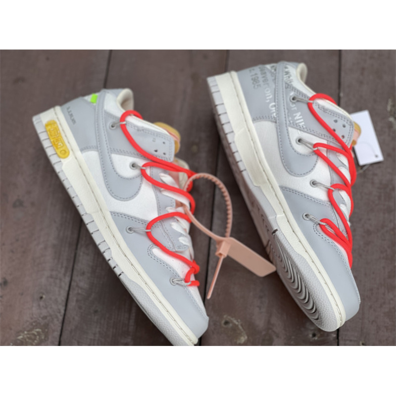 OFF White x Futura x Nike Dunk LOFF W DM1602 110 Sneakers Men Women