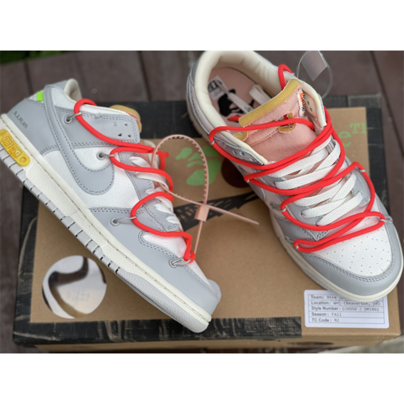 OFF White x Futura x Nike Dunk LOFF W DM1602 110 Sneakers Men Women