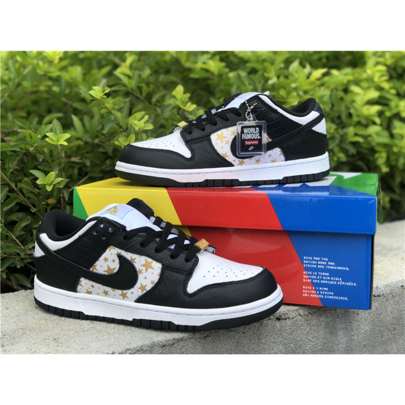 Sup*e x nike sb dunk low "black stars" dh3228 102 sneakers men women