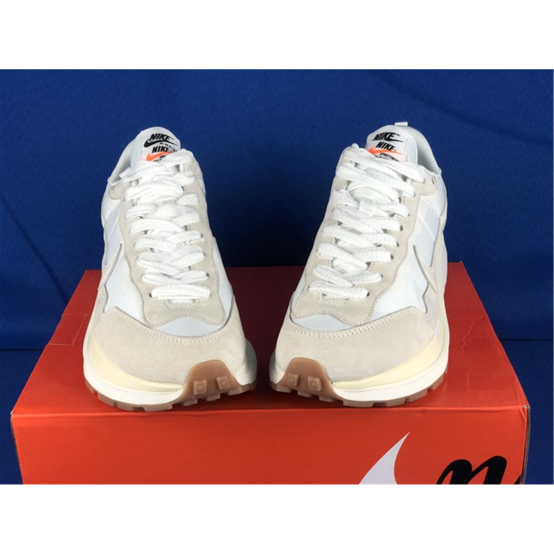 Nike regasus vaporrly SP x Sacai DD1875 100 Sneakers Men Women