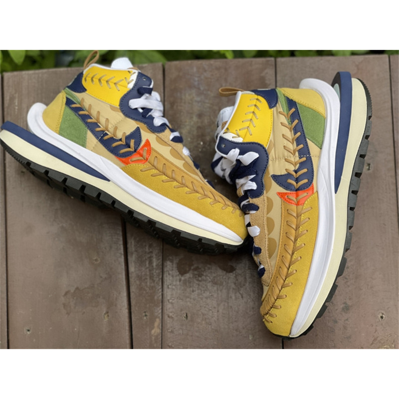 Sacai x Jean Paul Gaultier x Nike Vapor Waffle DH9186 200 Sneakers Men Women