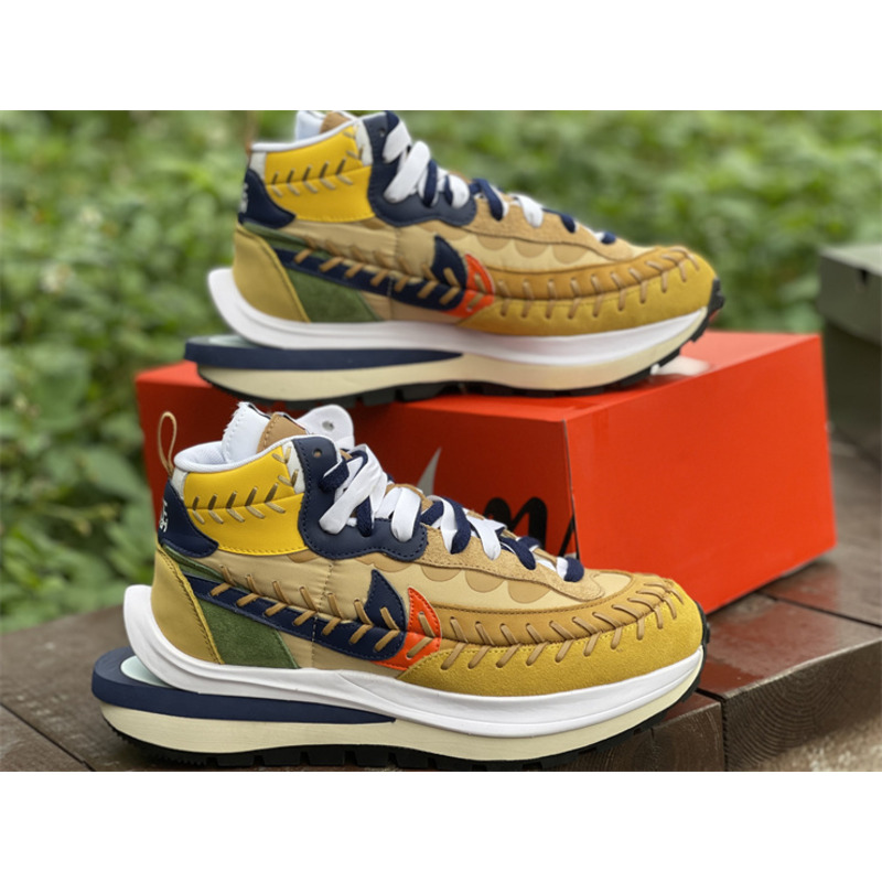 Sacai x Jean Paul Gaultier x Nike Vapor Waffle DH9186 200 Sneakers Men Women