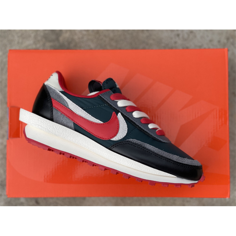 Sacai x Nike DJ4877 300 Sneakers Men Women