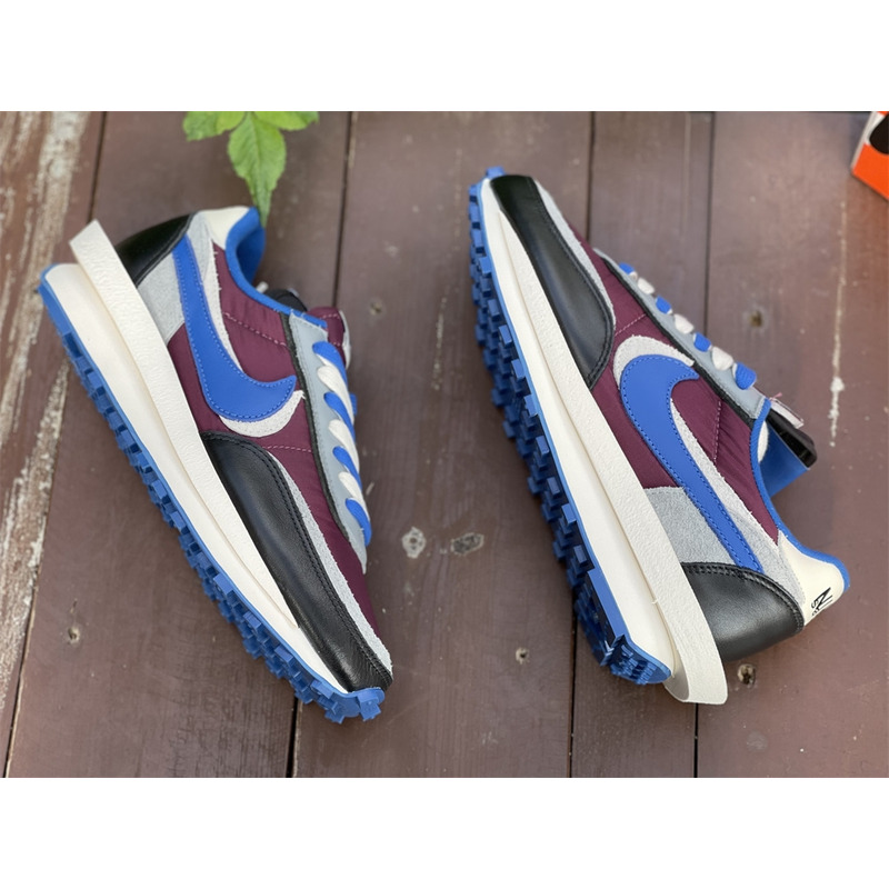 Sacai x Nike DJ4877 600 Sneakers Men Women