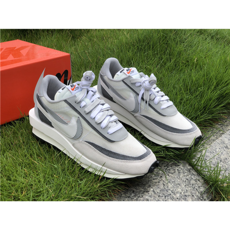 Sacai x Nike LDV Waffle BV0073 100 Sneakers Men Women