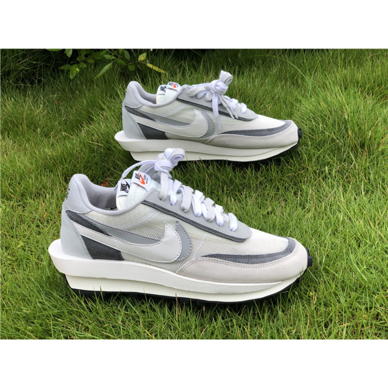 Sacai x Nike LDV Waffle BV0073 100 Sneakers Men Women