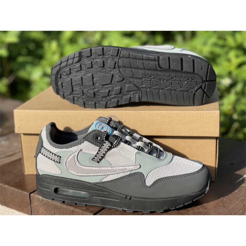 Travis Scott x Nike Air Max 1 DO9392 001 Sneakers men women