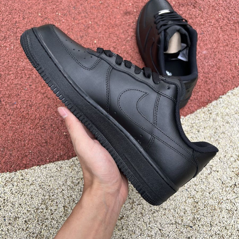 Nike Air Force 1 07 Black CW2288 001 Sneakers men women