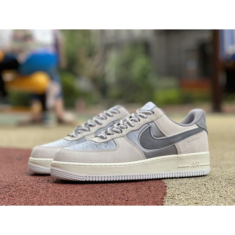 Nike Air Force 1 Low 