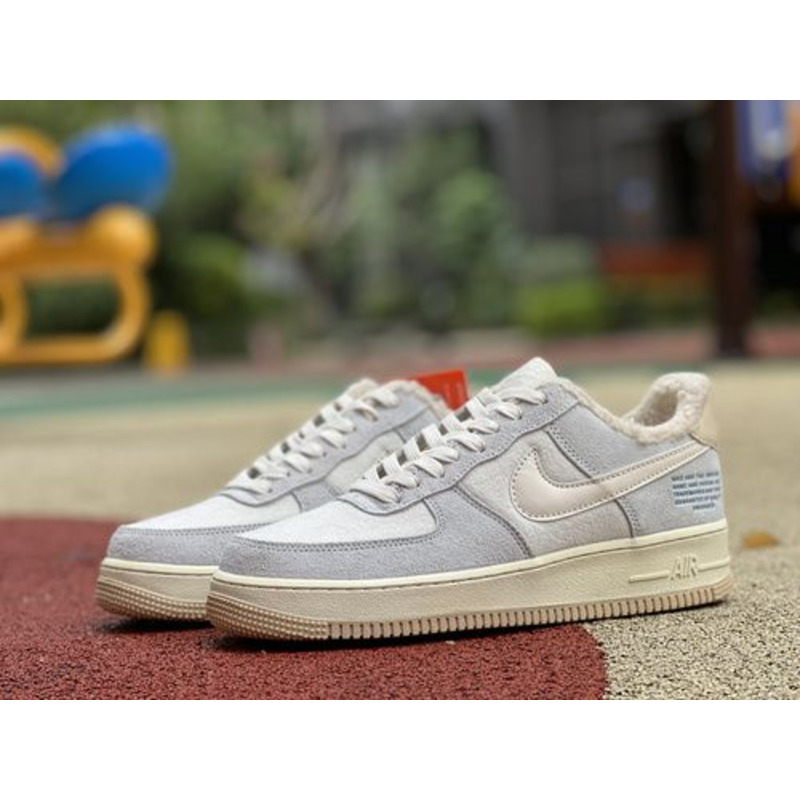 Nike Air Force 1 low light khaki plush 07 LV8 DO7195 025 Sneakers Men Women