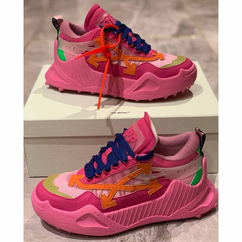 OFF-WHITE Pink Sneakers