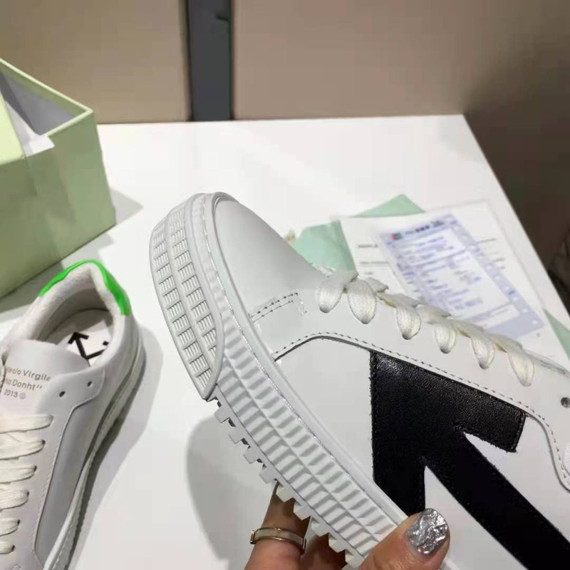 Off-White Low Top "Out of office" Sneakers