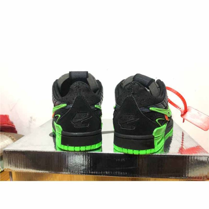 OFF-WHITE Air Rubber Dunk 