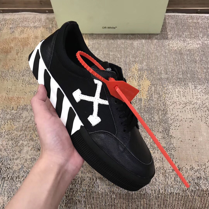 Off-White Low Top Stripe Sneakers in Black