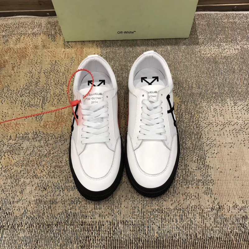 Off-White Low Top Stripe Sneakers