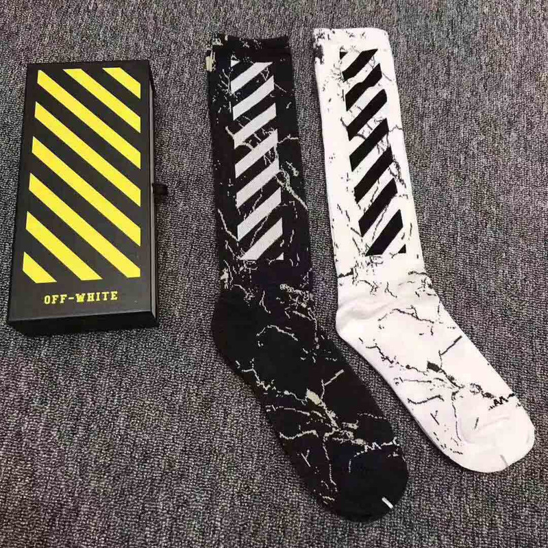 Off-White Wing Off Socks in Grey & White