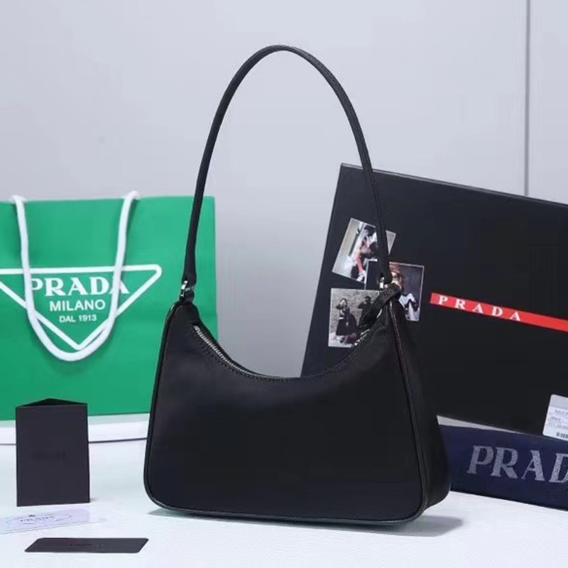 Pra*a logo print black handbag